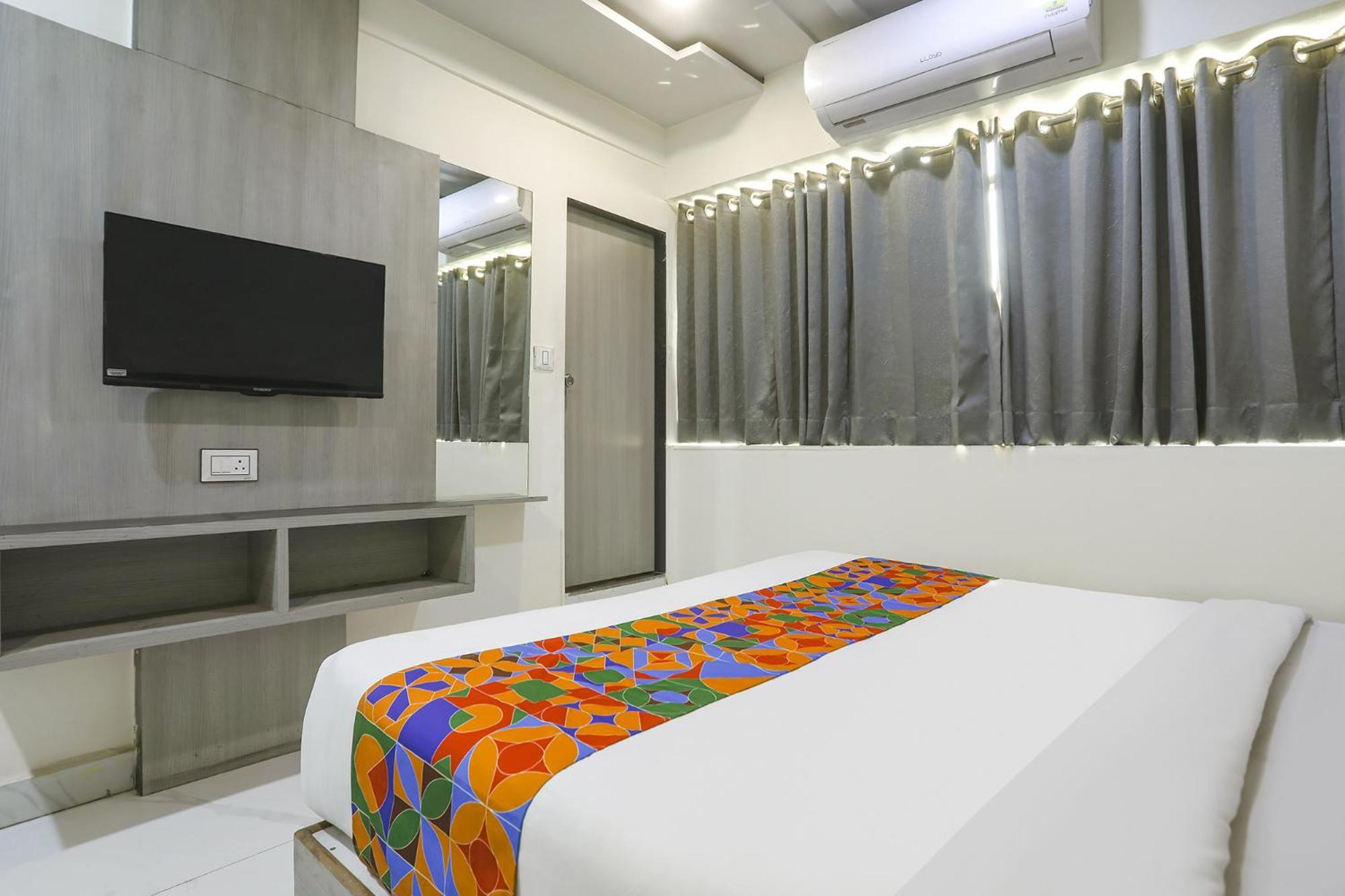 Fabhotel Ss Hotel Ahmedabad